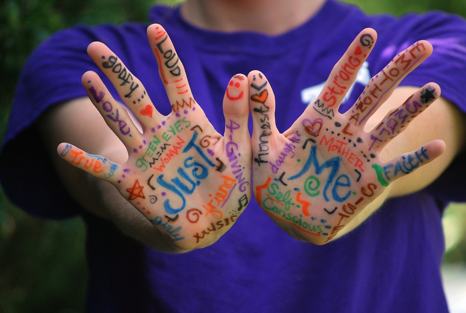 Comment les mots que vous employez influencent votre vie